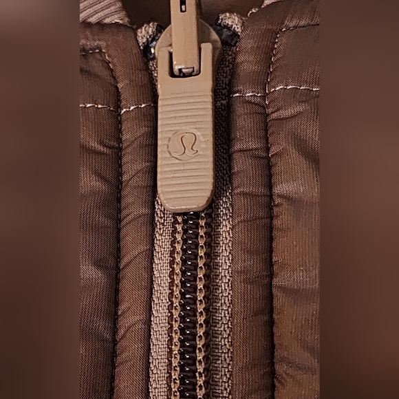 Lululemon Non-Stop Reversible Bomber in Spiced Chai - Picture 5 of 5